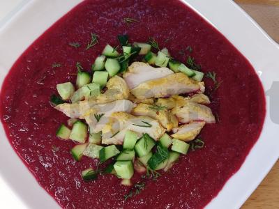 Šaltas pomidorų ir burokėlių gazpacho su vištienos krūtinėle Žingsnis 7