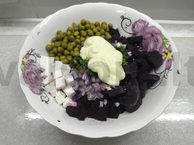 Salotos su burokėliais ir žirniais Žingsnis 6