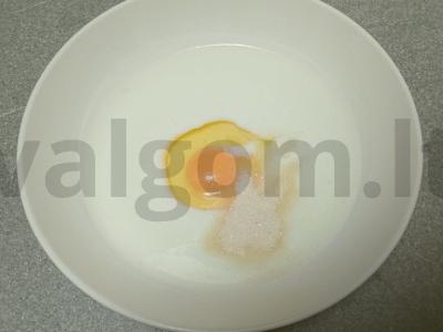 Blynai su kefyru ir verdančiu vandeniu Žingsnis 2