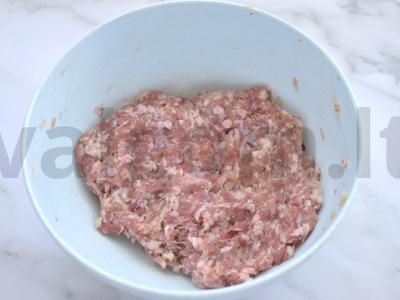 Namų virtiniai su kiauliena Žingsnis 4