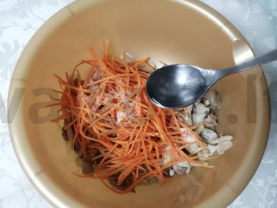 Salotos su virtomis pievagrybiais Žingsnis 8