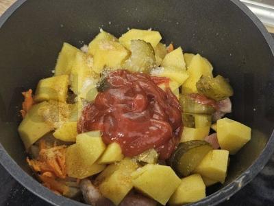 Švelnus azu su mėsa ir bulvėmis Žingsnis 6