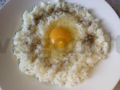 Sardinių kotletai pomidorų padaže Žingsnis 2