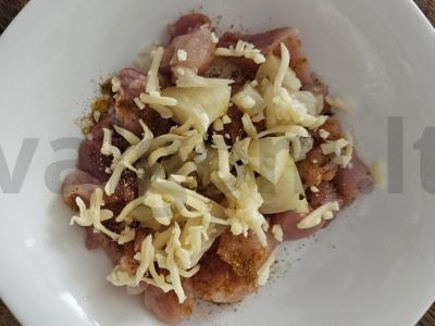 Vištienos krūtinėlė su konservuotais ananasais ir sūriu Žingsnis 5