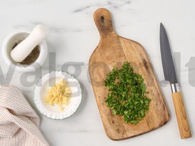 Marinuoti vištienos blauzdelės su kalendra Žingsnis 1