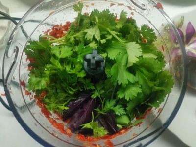 Ažika pagal gruziniškai Žingsnis 4