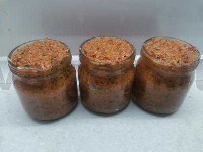 Ažika pagal gruziniškai pagrindine nuotrauka