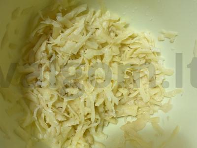 Bulvių krepšeliai su ikrais ir varškės sūriu Žingsnis 1