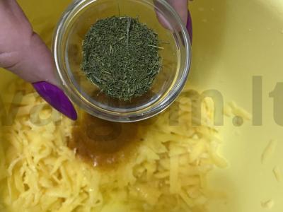 Bulvių krepšeliai su ikrais ir varškės sūriu Žingsnis 5