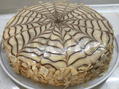 Baltos šokolado ganachas pagrindine nuotrauka