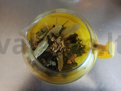 Kvapnus žolelių arbata Žingsnis 2