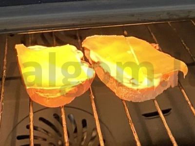 Super sūrio skrudinta duona su prieskoninėmis žolelėmis Žingsnis 7