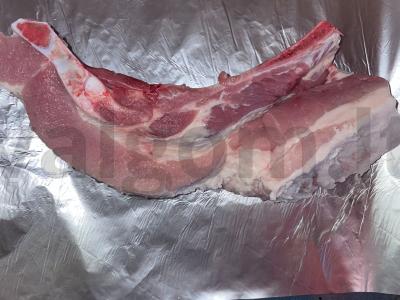 Kepta kiaulienos krūtinėlė su druska ir česnaku Žingsnis 2