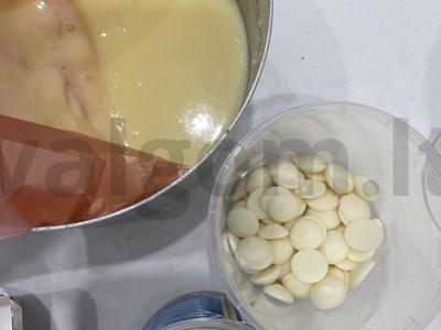 Biskvitiniai sausainiai „Eglutės sniege“ Žingsnis 4