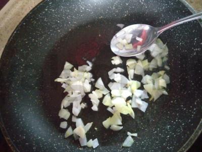 Kiaulienos guliašas su pomidorų-grietinės padažu Žingsnis 3