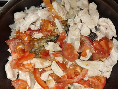 Vištienos krūtinėlės padažas su ryžiais Žingsnis 3