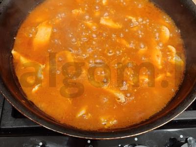 Vištienos krūtinėlės padažas su ryžiais Žingsnis 9