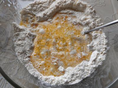 Kepti pyragėliai su bulvėmis Žingsnis 4