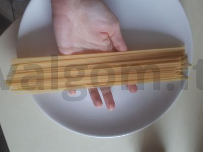 Al dente spageti su dešra Žingsnis 2