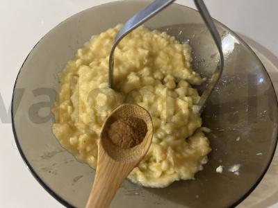 Bananų piurė su cinamonu ir vaisiais Žingsnis 3