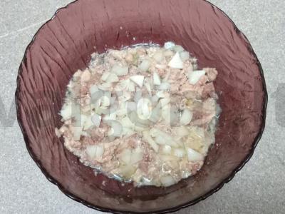 Žuvies salotas „Austrijos“ Žingsnis 3