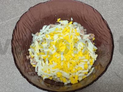 Žuvies salotas „Austrijos“ Žingsnis 4