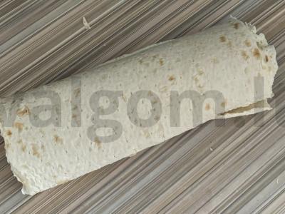 Daržovių šaurma su mocarela pagrindine nuotrauka