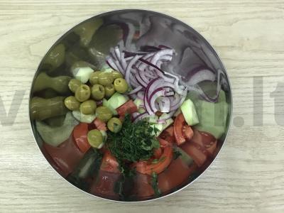 Daržovių salotas su quinoa Žingsnis 3