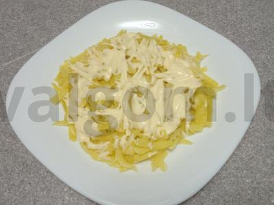 Salotas „Rūkyta lašiša po lapės kailiu“ Žingsnis 2