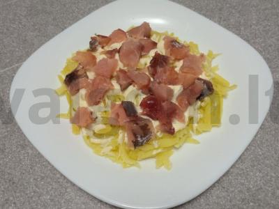 Salotas „Rūkyta lašiša po lapės kailiu“ Žingsnis 3