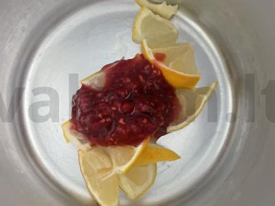 Limonadas su mineraliniu vandeniu ir aviečių uogiene „Avietė“ Žingsnis 2