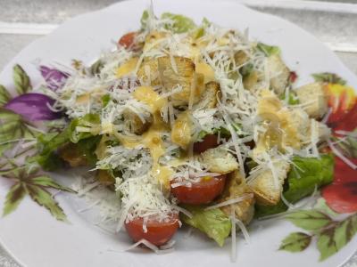 Cezario salotas su kalakutiena ir parmezanu Žingsnis 13