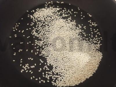 Salotas su vištienos krūtinėle, ryžiais ir agurku Žingsnis 2