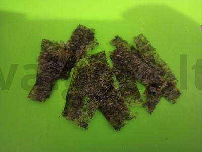 Salotas su vištienos krūtinėle, ryžiais ir agurku Žingsnis 6