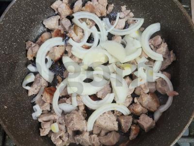 Kiaulienos ir voveraičių padažas Žingsnis 2