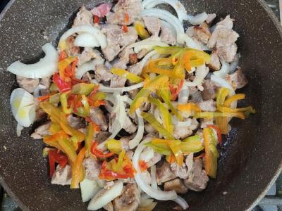 Kiaulienos ir voveraičių padažas Žingsnis 3