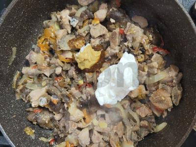 Kiaulienos ir voveraičių padažas Žingsnis 5