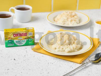 Klampūs ryžių košė vandenyje pagrindine nuotrauka