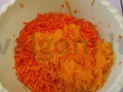 Morkų-moliūgų apkepas su linų sėmenimis Žingsnis 2