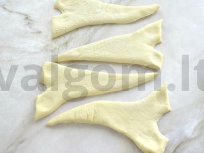 Kruasanai su virta saldžia grietinėle Žingsnis 2