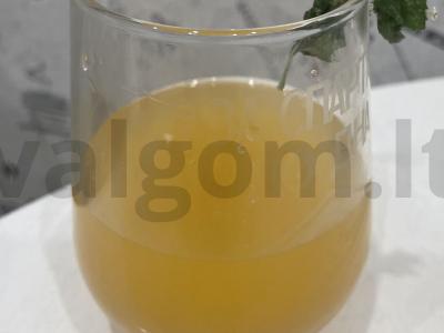 Gėrimas „Vaisių“ su granatu pagrindine nuotrauka