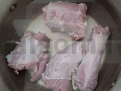 Žirnių sriuba su kalakutų kaklais Žingsnis 1