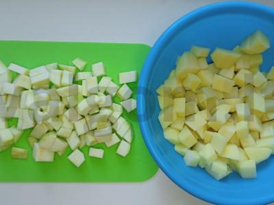 Keptas bulvės su vištienos kepenėlėmis ir cukinija Žingsnis 1