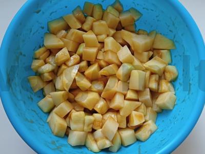 Keptas bulvės su vištienos kepenėlėmis ir cukinija Žingsnis 2