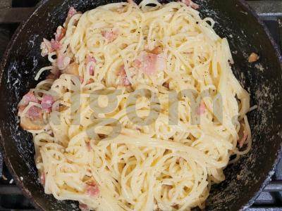Švelniausia „Carbonara“ makaronai su bekonu Žingsnis 4