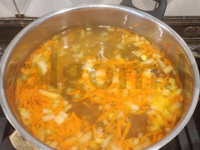 Šči su raudonaisiais pupelėmis Žingsnis 2