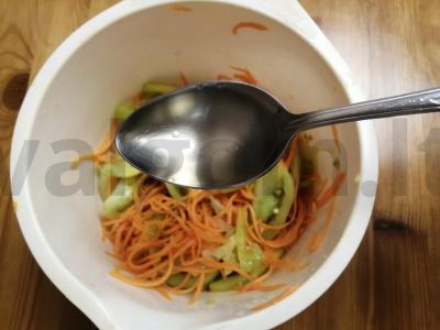 Salotas su žaliais pomidorais Žingsnis 4