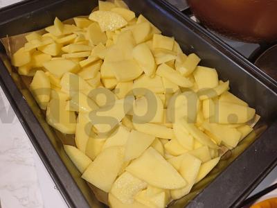 Rudai kepta vištiena su bulvėmis Žingsnis 2