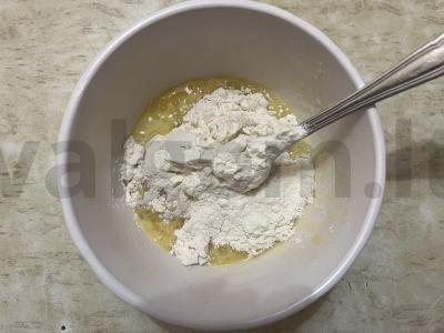 Kvapnūs mini blynai su abrikosų džemo įdaru Žingsnis 4