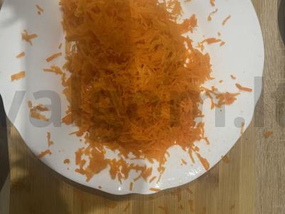 Plovas su vištiena lėtoje viryklėje Žingsnis 3